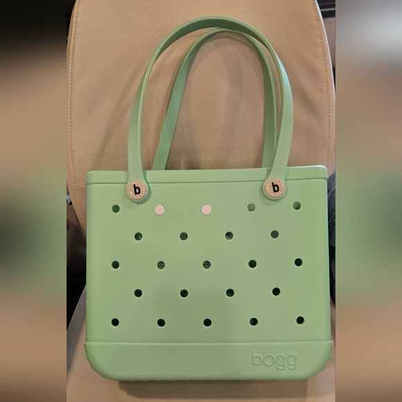 Baby Bogg Bag in the color Seafoam - Picture 3 of 6